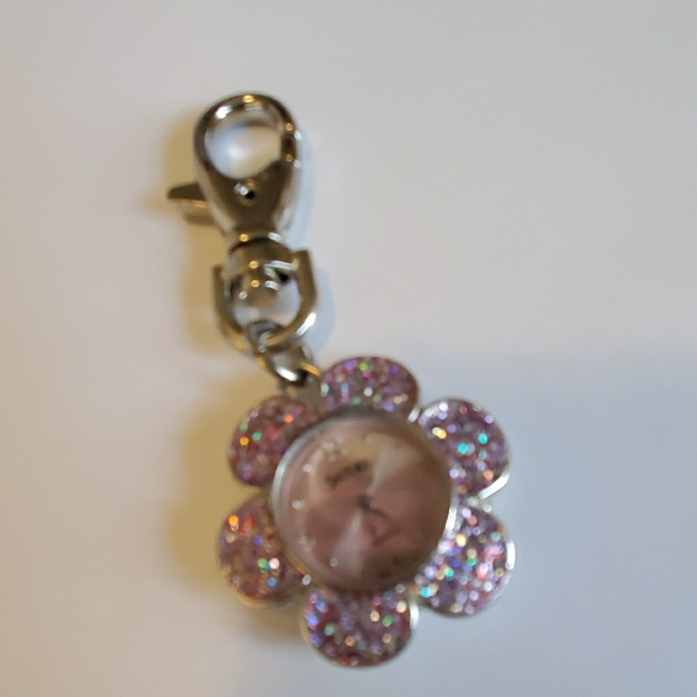 Clip Watch - image 1